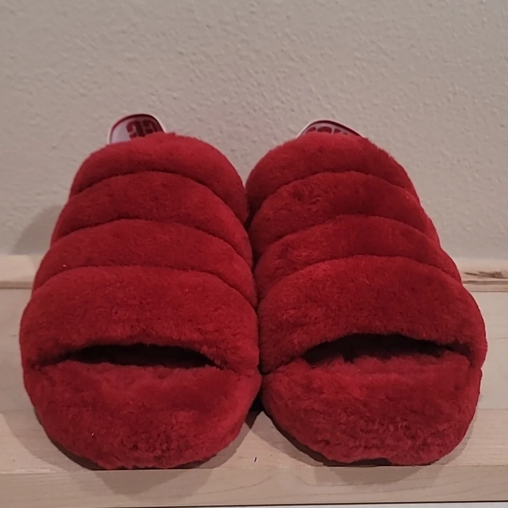 ⚘️ UGG FLUFF YEAH SLIDE SLIPPERS ⚘️ - Picture 9 of 13